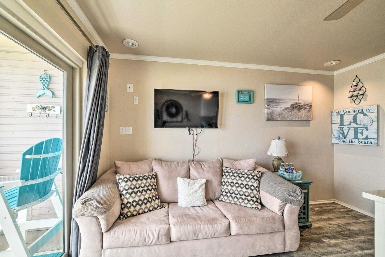 Updated Front Beach Condo With Resort Amenities! Corpus Christi  Kültér fotó
